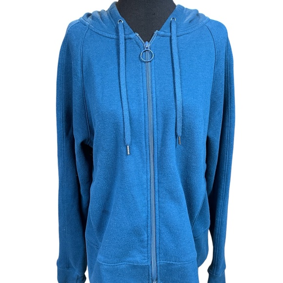 Tek Gear Tops - Women’s Hoodie, medium, thumb holes, two pockets, zipper, cotton/polyester, Teal
